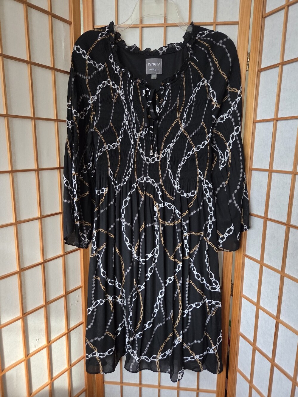 NINETY CLOTHING CO BABYDOLL PRESSED BLACK WITH CHAINS POLYESTER DRESS SIZE LARGE